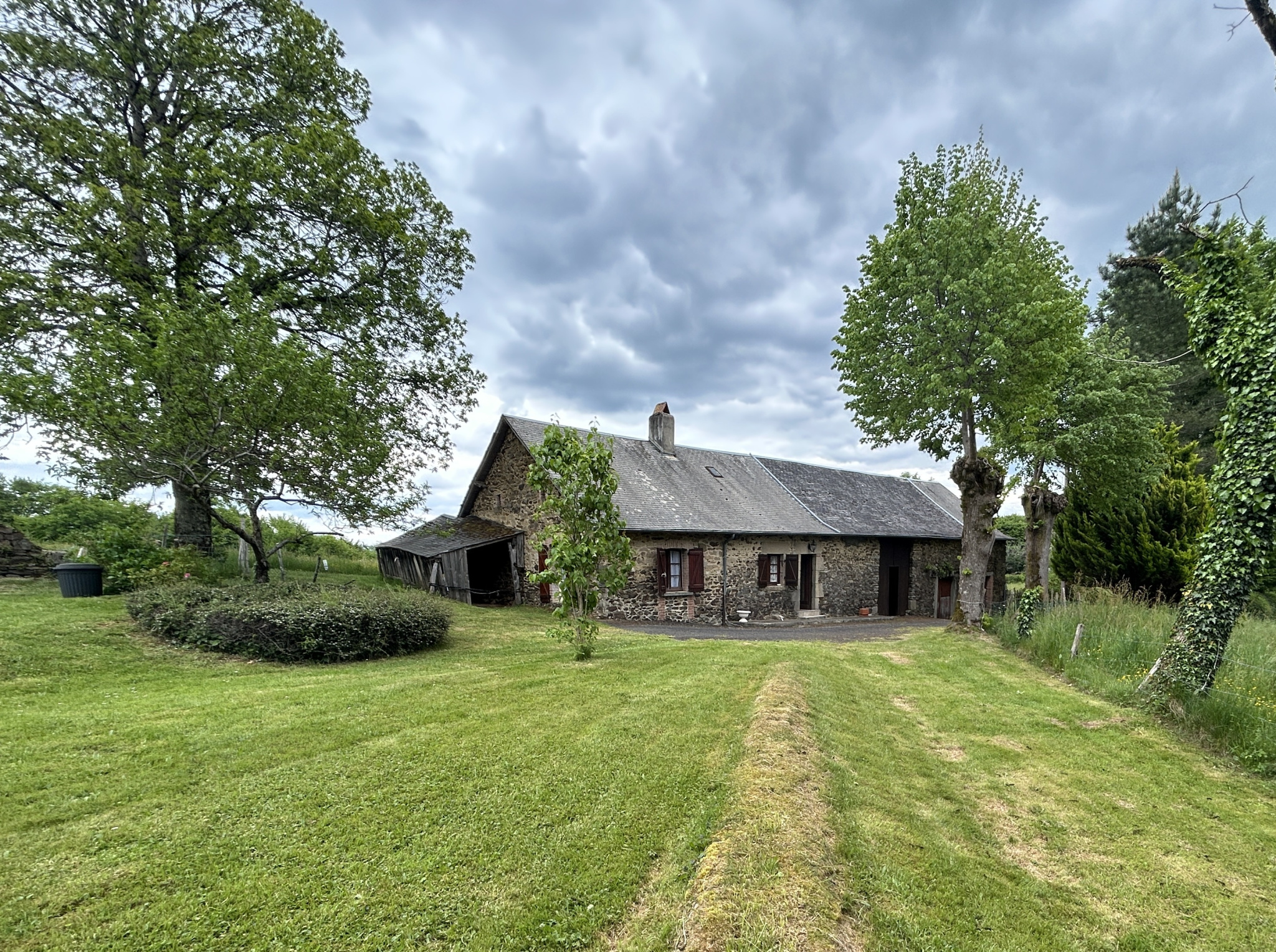 Agence immobilière de IMMOdu19.FR Seilhac