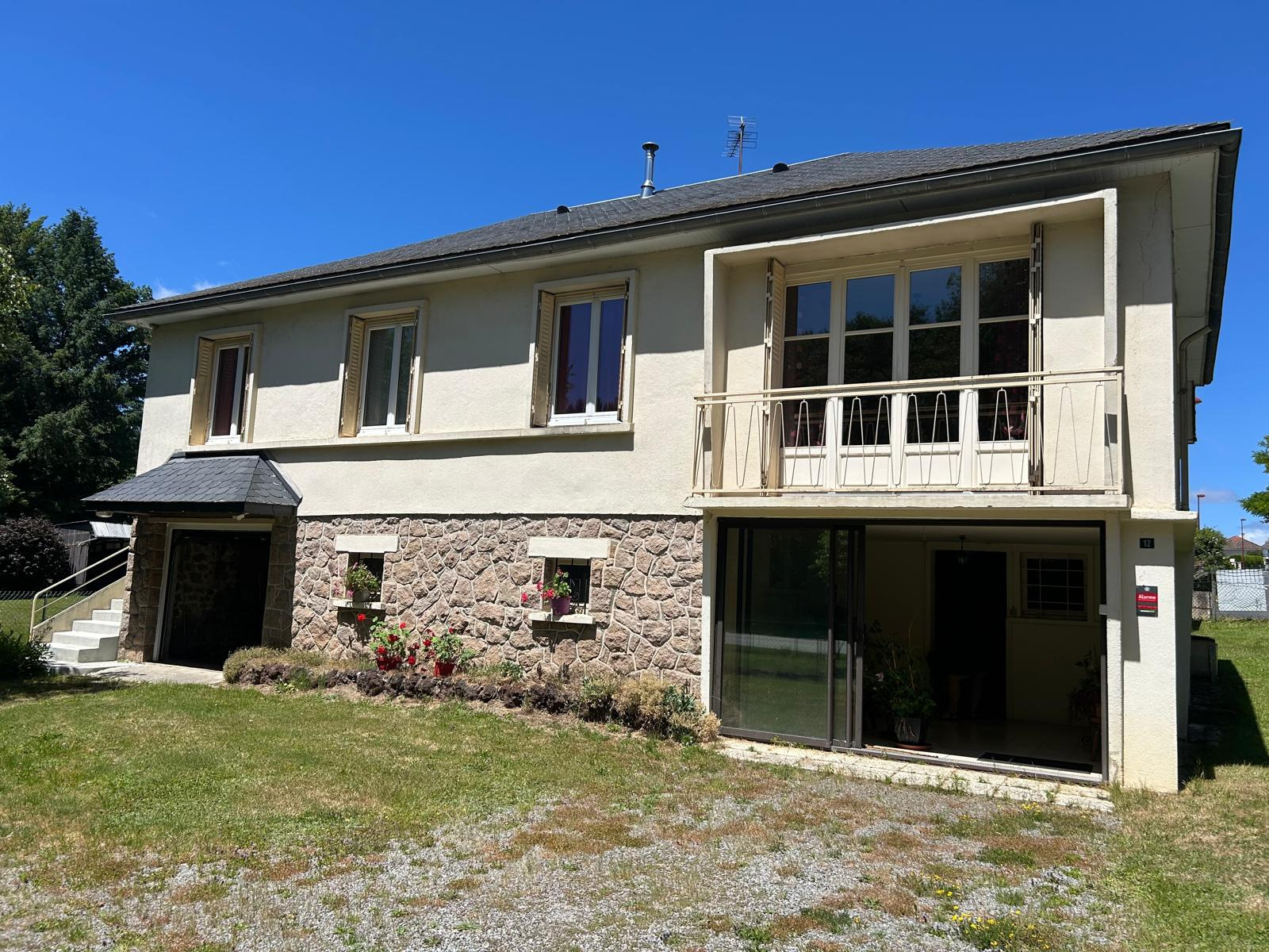 Maison à Saint-Angel en Corrèze